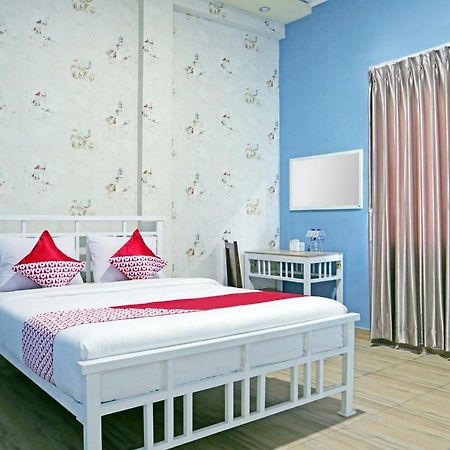 Oyo 1386 Hotel Grand Gabelo 부키팅기 외부 사진