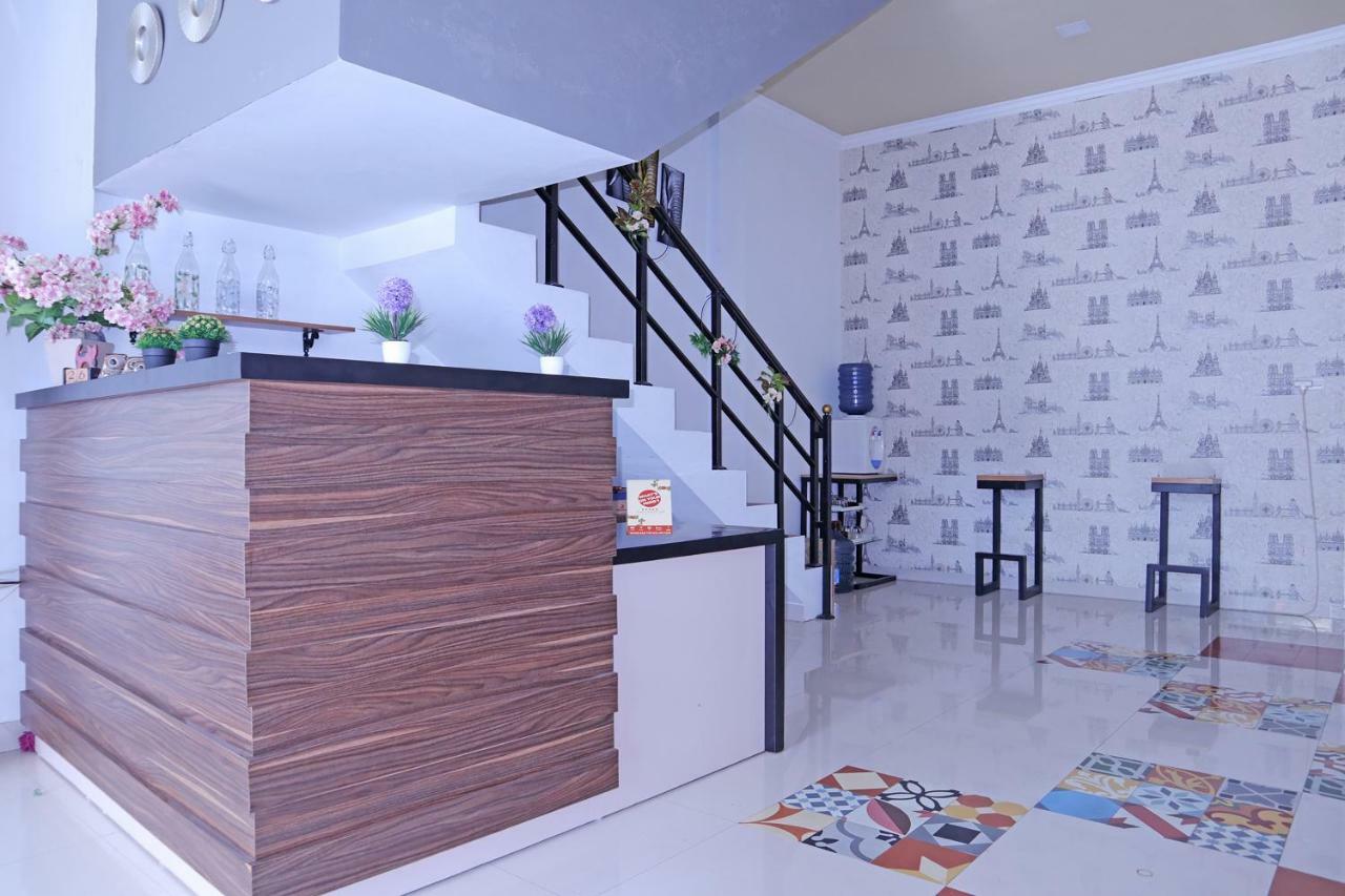 Oyo 1386 Hotel Grand Gabelo 부키팅기 외부 사진